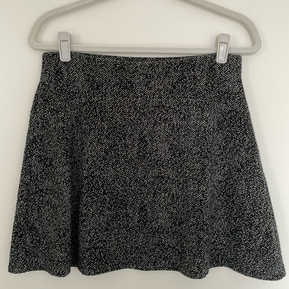 Loft A-line black and white skirt